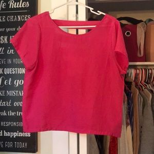 Bright pink shirt. Silk. V cut in the back